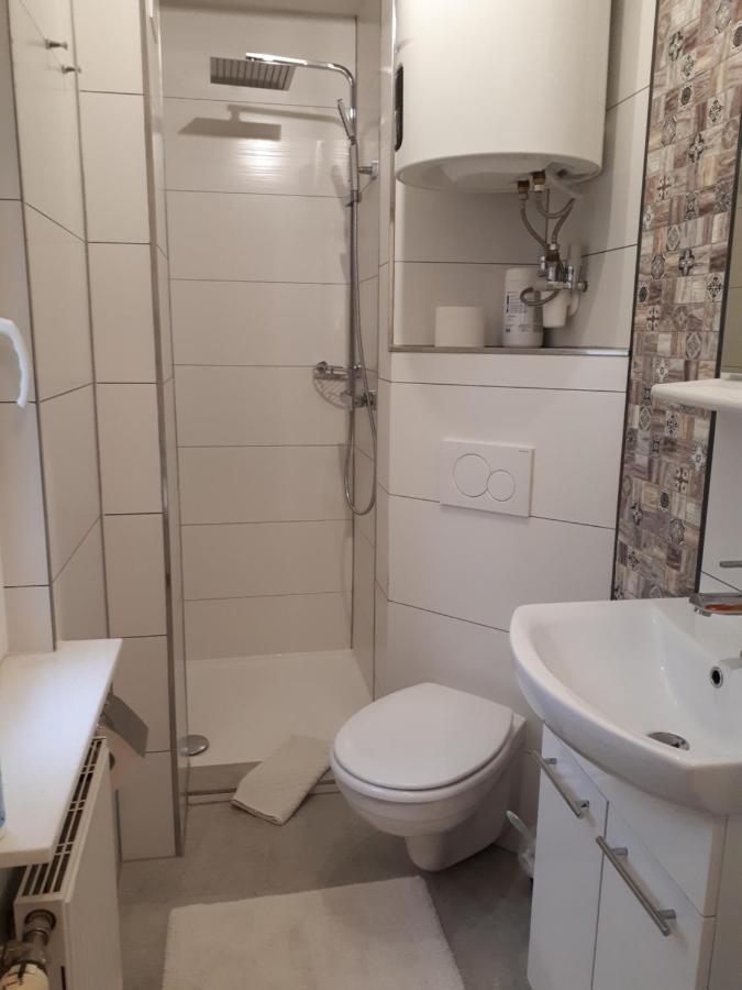 Ferienwohnung 2 Bei Familie Saupe Schaprode Eksteriør bilde