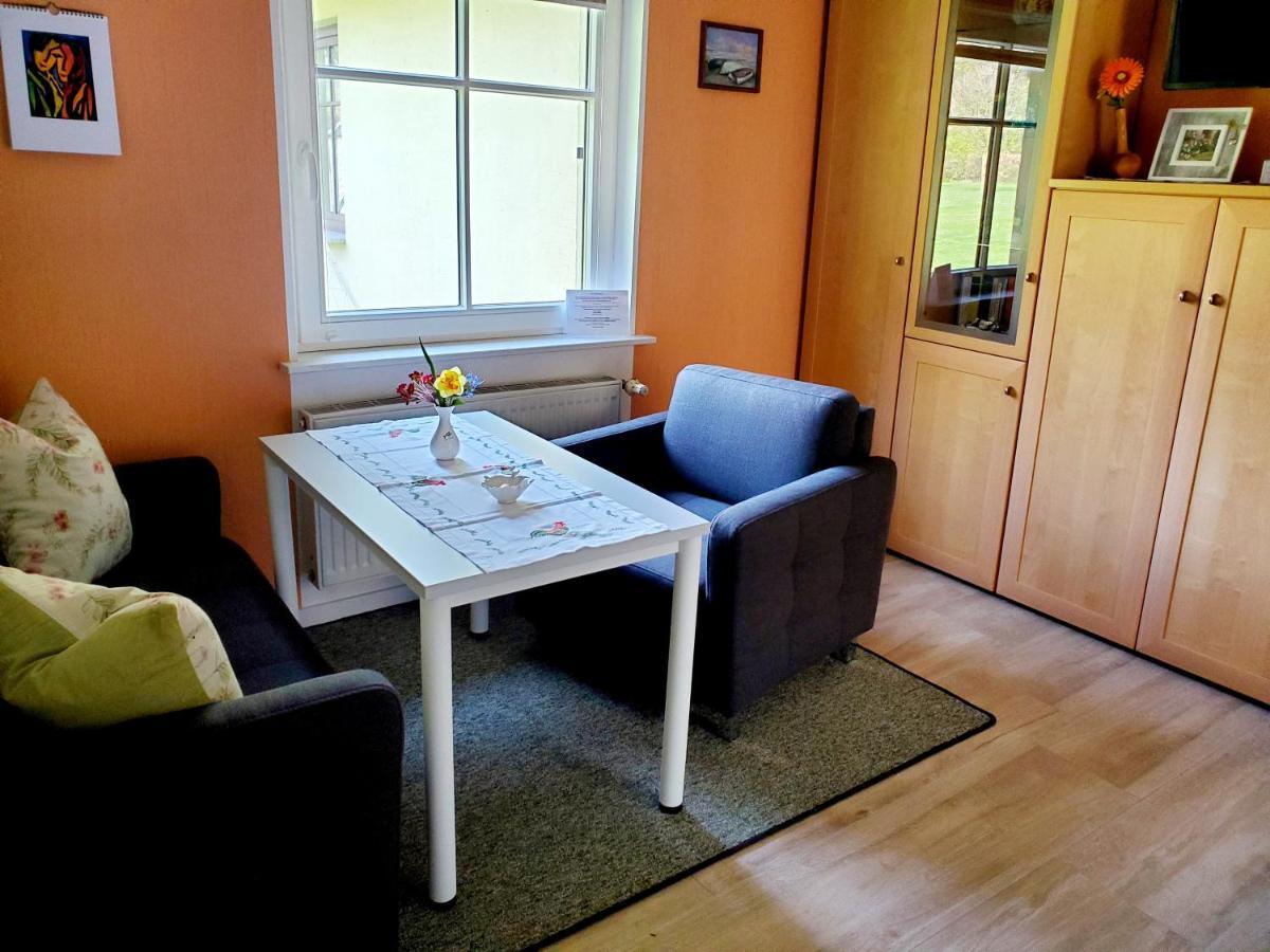 Ferienwohnung 2 Bei Familie Saupe Schaprode Eksteriør bilde